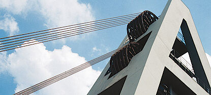 Tecnologia de elevadores de galerias verticales